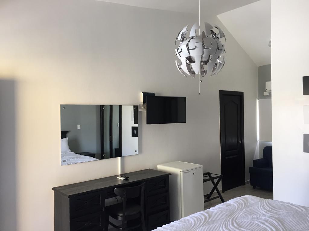 Hotel Las Caobas سان فرانسيسكو دي ماكوريس المظهر الخارجي الصورة
